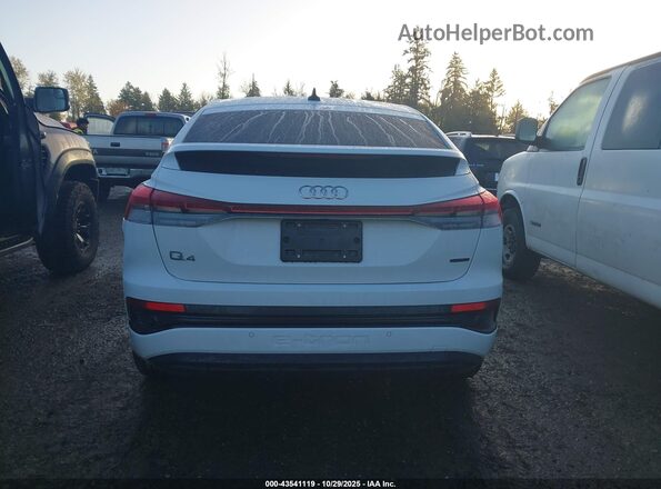 WA122BFZ6RP026444 2024 AUDI Q4 White 