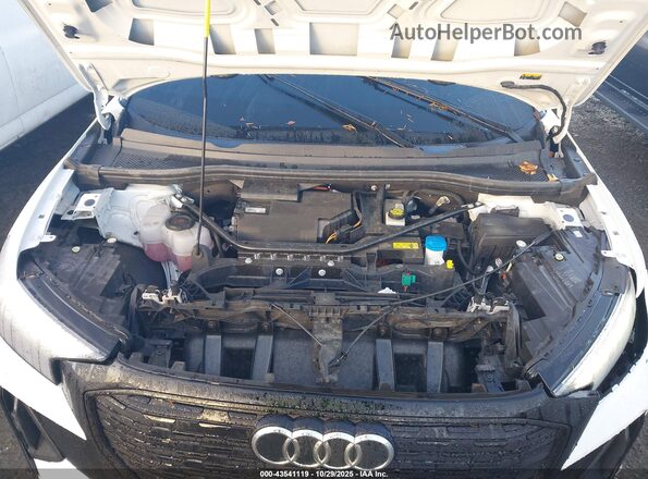 WA122BFZ6RP026444 2024 AUDI Q4 White 