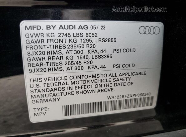 WA122BFZXPP060240 2023 AUDI Q4 Black VIN կոդի պիտակի տեսք
