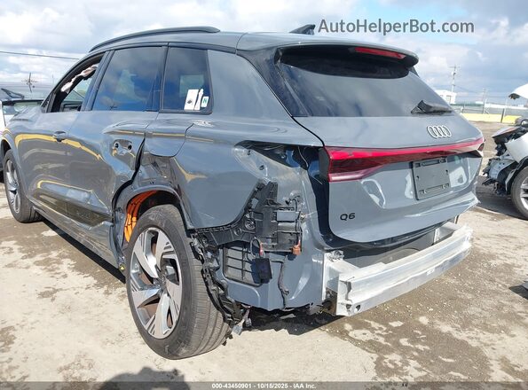 WA124BGFXSA026390 2025 AUDI Q6 E-TRON Gray Widok z przodu