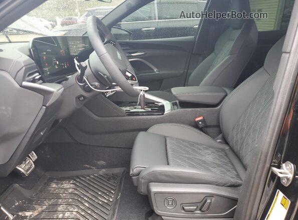 WA125AGUXS2043769 2025 AUDI SQ5 Черный Вид салона спереди