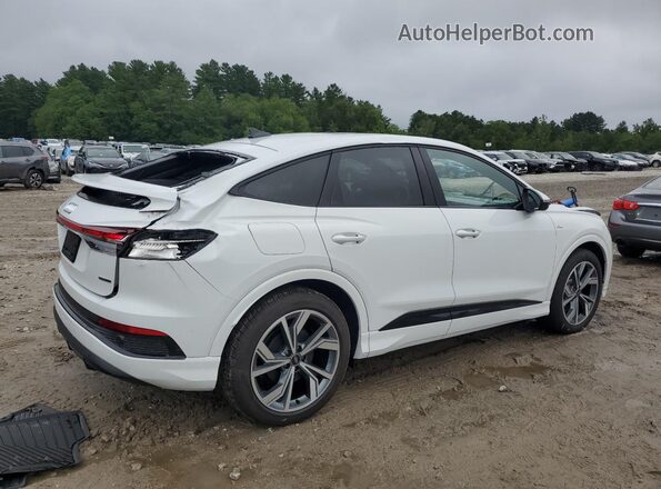 WA12UBFZ1SP001581 2025 AUDI Q4 White 