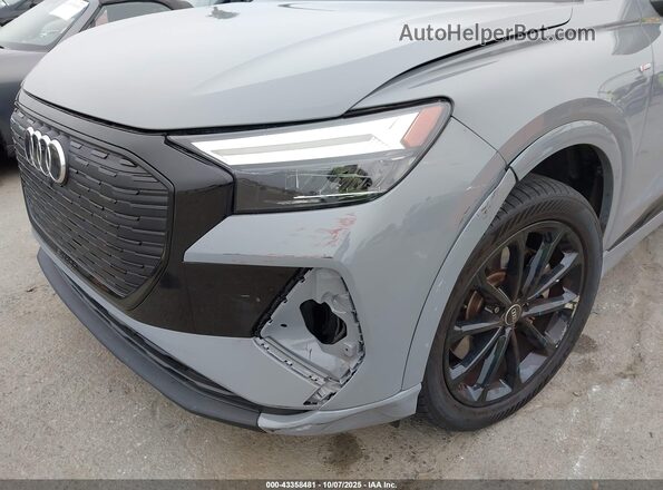 WA132BFZ5NP015921 2022 AUDI Q4 Gray Front view
