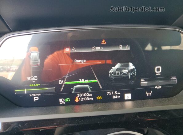 WA13AAGEXNB025639 2022 AUDI E-TRON Black Вид щитка приладів