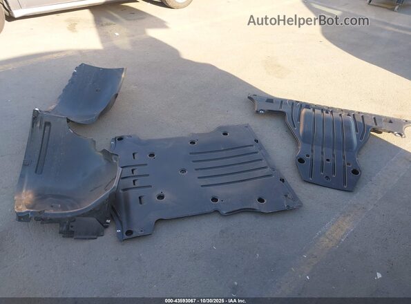 WA14UBFZ0SP035651 2025 AUDI Q4 Black 