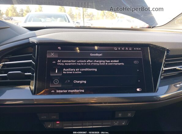 WA14UBFZ0SP035651 2025 AUDI Q4 Black 