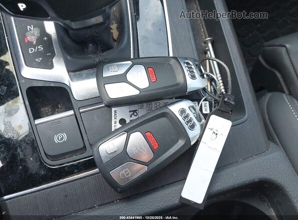 WA15AAFY2P2087897 2023 AUDI Q5 White Widok deski rozdzielczej