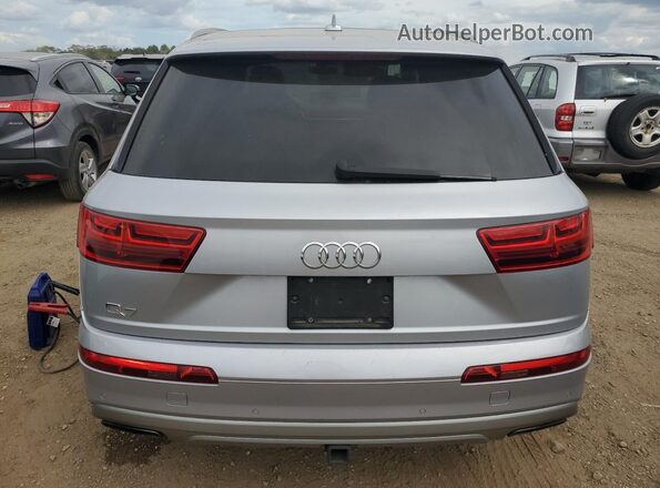WA1AAAF75KD007785 2019 AUDI Q7 Silver Հետևի տեսք