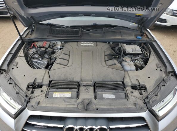 WA1AAAF75KD007785 2019 AUDI Q7 Silver Սալոնի հետևի տեսք