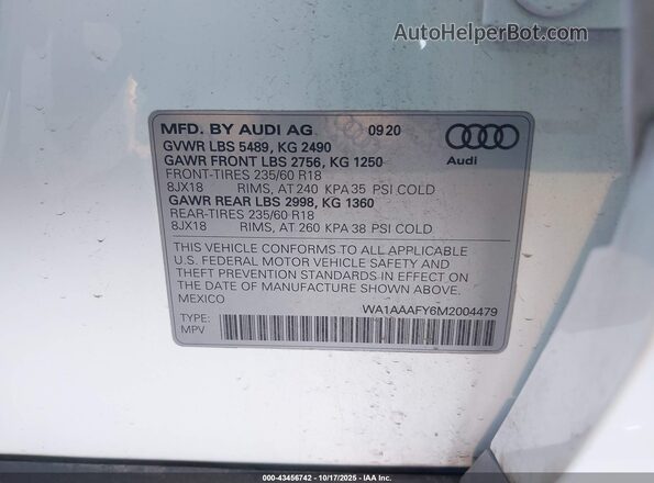 WA1AAAFY6M2004479 2021 AUDI Q5 White Вид підкапотного простору