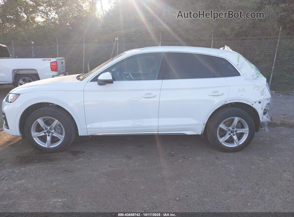 WA1AAAFY6M2004479 2021 AUDI Q5 White 