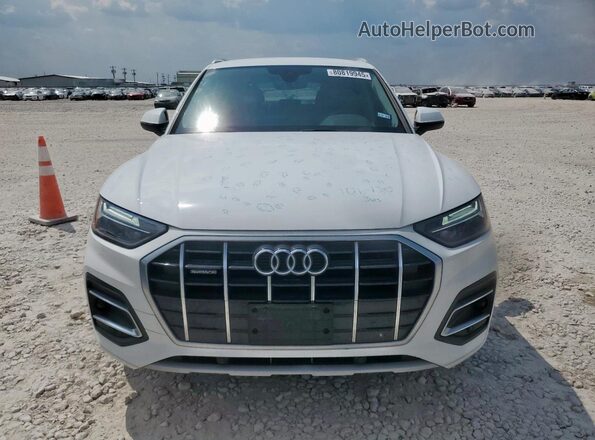 WA1AAAFY6M2004689 2021 AUDI Q5 White Vista frontal