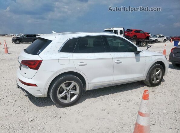 WA1AAAFY6M2004689 2021 AUDI Q5 White Trasero derecho