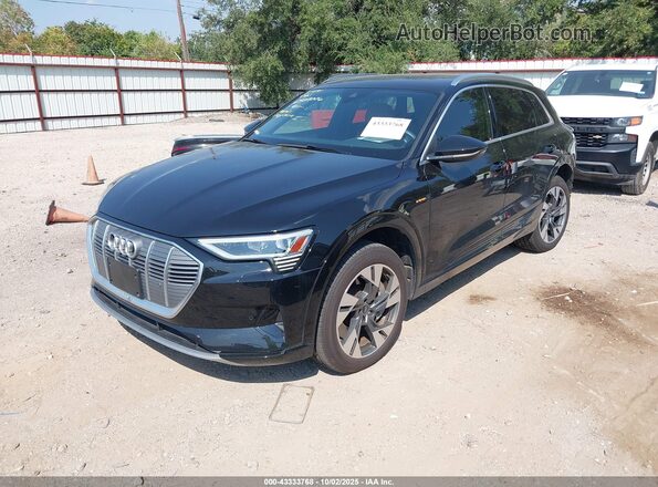 WA1AAAGE0NB013541 2022 AUDI E-TRON Black 