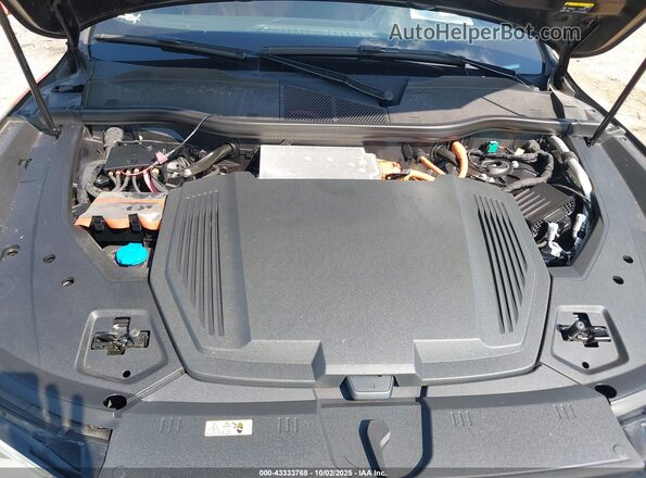 WA1AAAGE0NB013541 2022 AUDI E-TRON Black 