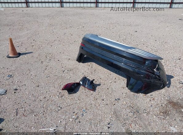 WA1AAAGE0NB013541 2022 AUDI E-TRON Black 