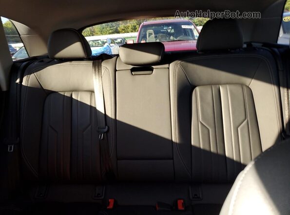 WA1AAAGE9MB005436 2021 AUDI E-TRON Gray Rear seats view