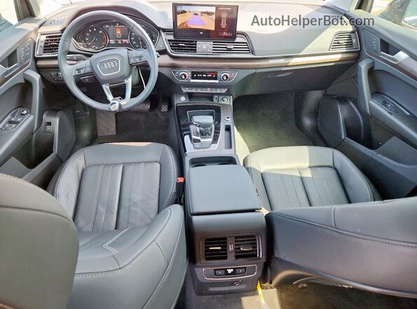 WA1ABAFY3R2036777 2024 AUDI Q5 Black Vista del salpicadero