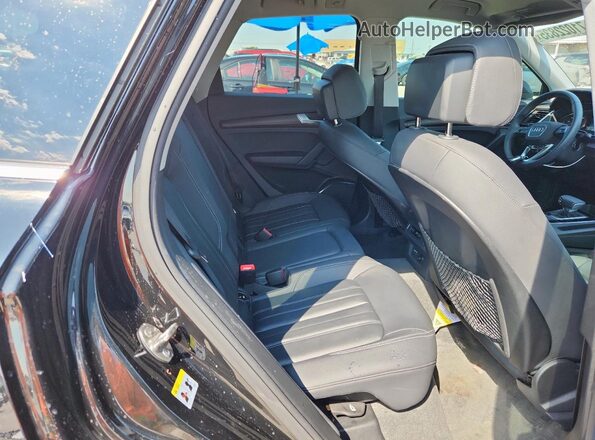 WA1ABAFY3R2036777 2024 AUDI Q5 Black Vista interior trasera