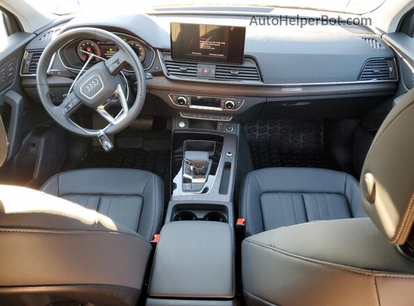 WA1ABAFY4S2026345 2025 AUDI Q5 Silver 