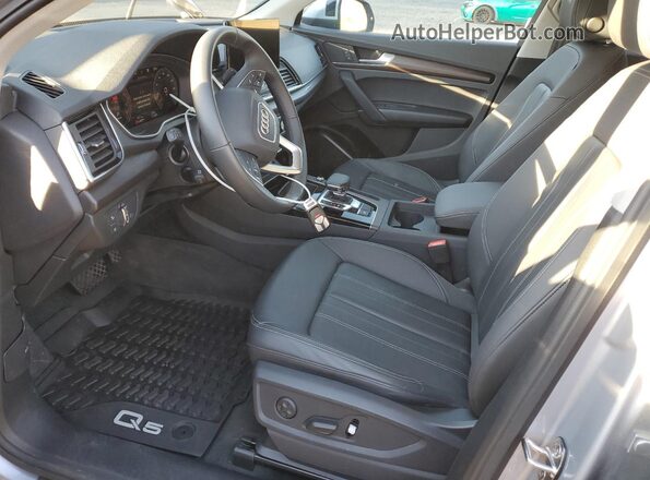 WA1ABAFY4S2026345 2025 AUDI Q5 Silver 