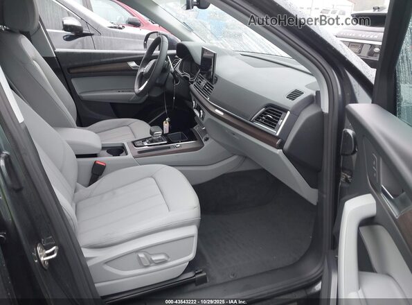 WA1ABAFY5S2025317 2025 AUDI Q5 Gray 
