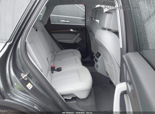 WA1ABAFY5S2025317 2025 AUDI Q5 Gray 