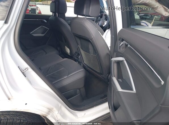 WA1AECF30K1078844 2019 AUDI Q3 White VIN կոդի պիտակի տեսք