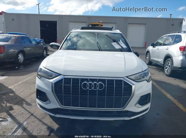 WA1AECF30K1078844 2019 AUDI Q3 White Սարքավորումների վահանակի տեսք