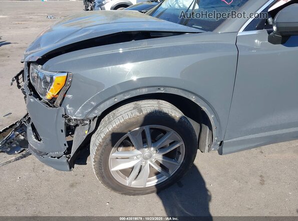 WA1AECF37L1111503 2020 AUDI Q3 Gray Դիմացի տեսք