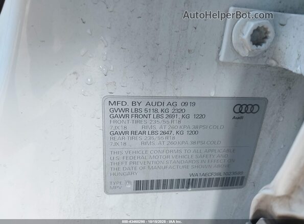 WA1AECF38L1023589 2020 AUDI Q3 White ძრავის განყოფილების ხედი