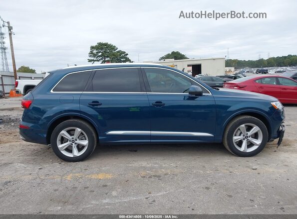 WA1AJAF71MD033688 2021 AUDI Q7 Blue Widok wnętrza z tyłu