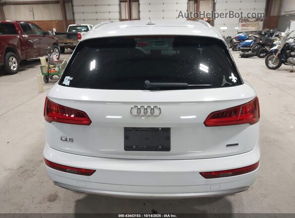 WA1ANAFY4K2114657 2019 AUDI Q5 White 