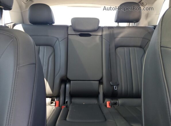 WA1ANAFY4L2017380 2020 AUDI Q5 Gray Widok tylnych siedzeń