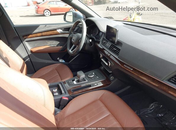 WA1ANAFY6L2014173 2020 AUDI Q5 Blue Vista interior delantera