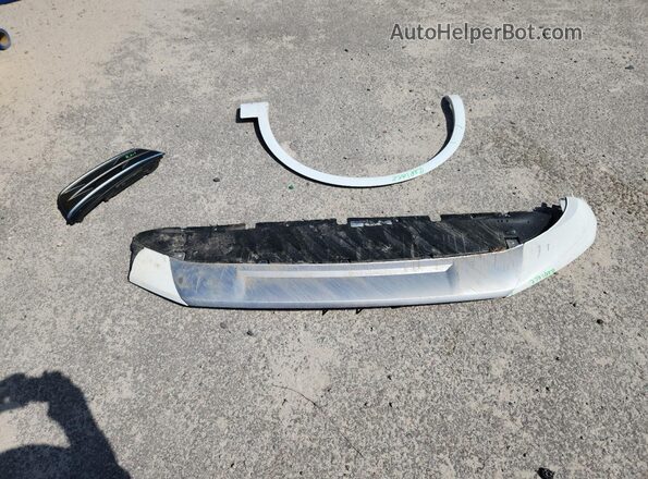 WA1ANAFY6L2019549 2020 AUDI Q5 White VIN sticker view