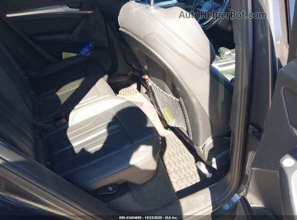 WA1ANAFY8L2083947 2020 AUDI Q5 Gray VIN კოდის სტიკერის ხედი