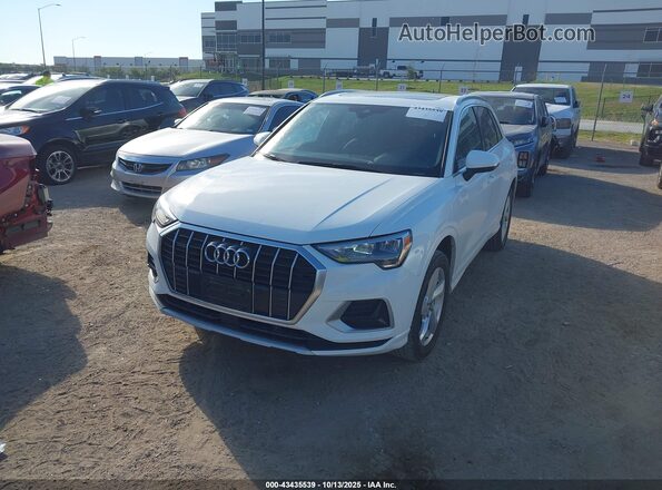 WA1AUCF30M1098680 2021 AUDI Q3 Белый 