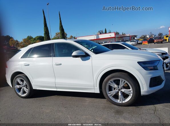WA1AVBF15PD019349 2023 AUDI Q8 White Սալոնի հետևի տեսք