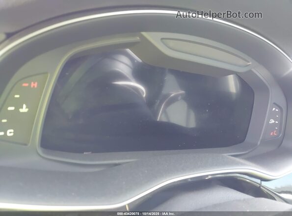 WA1AXBF71ND013026 2022 AUDI Q7 White 