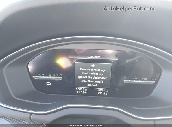 WA1B4AFY0N2030945 2022 AUDI SQ5 Black Widok tylnych siedzeń