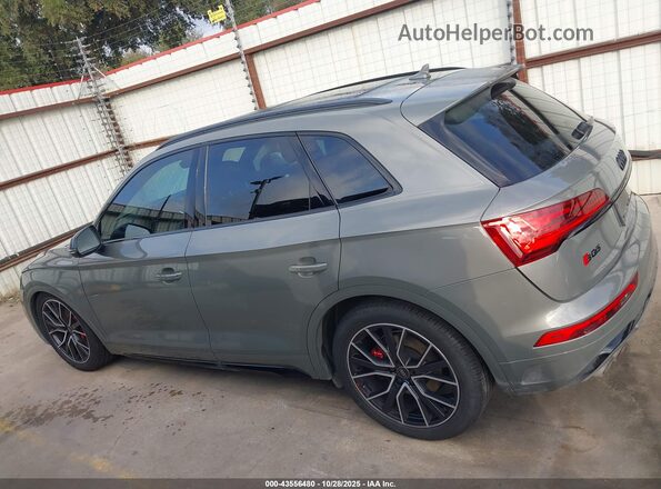 WA1B4AFY6P2022481 2023 AUDI SQ5 Gray 360 interior view