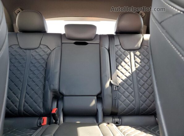 WA1B4AFY7L2120087 2020 AUDI SQ5 Gray Vista de los asientos traseros