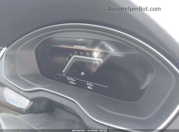 WA1B4AFY8R2023134 2024 AUDI SQ5 Black Вид задніх сидінь