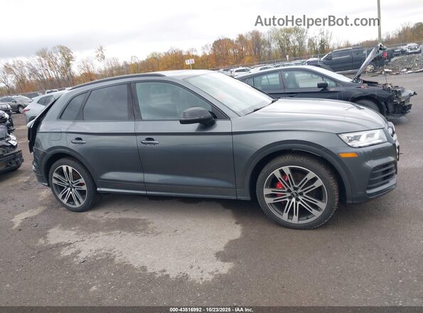 WA1B4AFY9L2021805 2020 AUDI SQ5 Gray უკანა სალონის ხედი