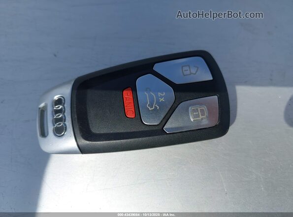 WA1B4AFY9L2090316 2020 AUDI SQ5 Black Vista del salpicadero