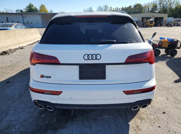 WA1B4AFYXN2034923 2022 AUDI SQ5 White Widok z tyłu