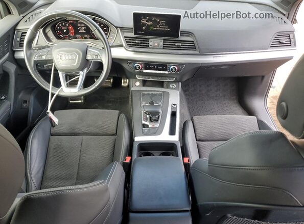 WA1B4BFY0L2098794 2020 AUDI SQ5 Silver Առջևի վահանակի տեսք