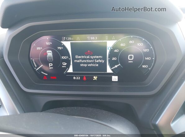 WA1B5BFZ3SP015026 2025 AUDI Q4 White 