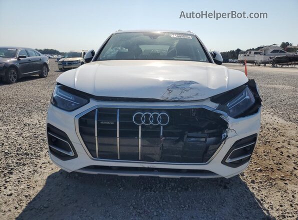 WA1BAAFY2M2069060 2021 AUDI Q5 White Widok z przodu